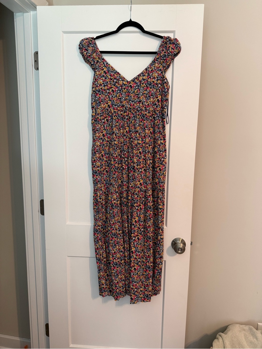 Old Navy Floral Midi Dress in Navy with Multicolor Flowers